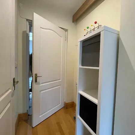 Guest house Superb Triple Near Airport - 4 Dublin