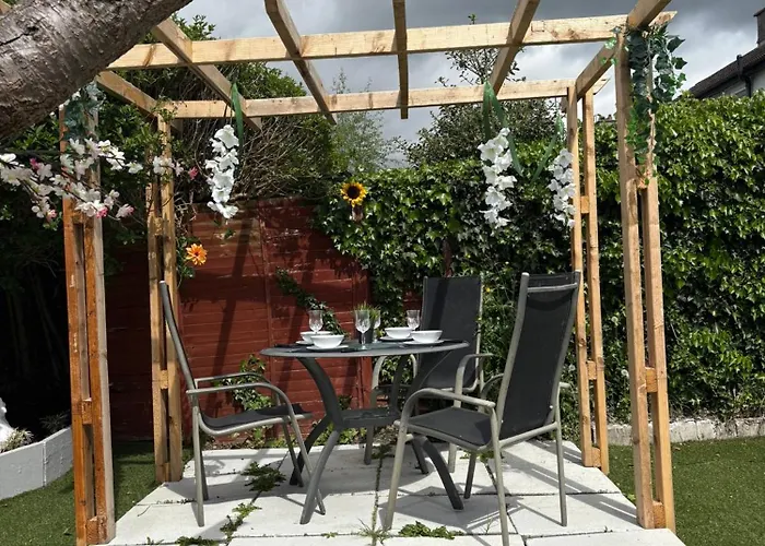 بيت ضيافة Superb Triple Near Airport - 4 دبلن