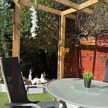 Superb Triple Near Airport - 4 Δουβλίνο